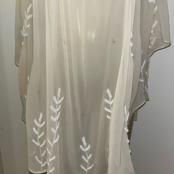 Free people Ivory SheerCover-Up with Leaf beaded embellishments size S - Picture 2 of 6